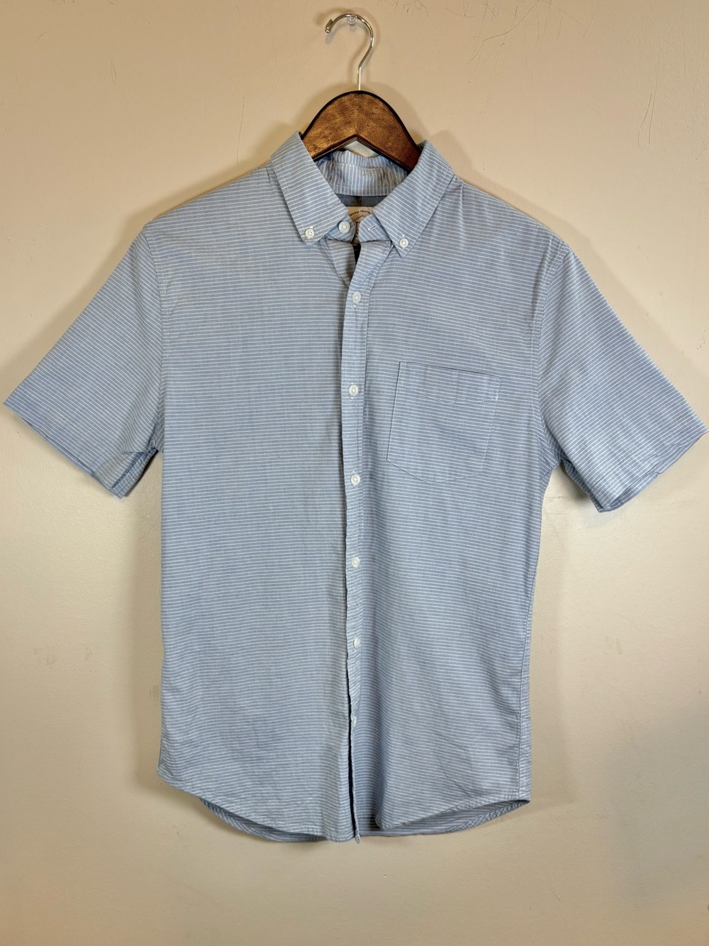 True Craft Blue Striped Short Sleeve Button Down Size Small Cotton Blend